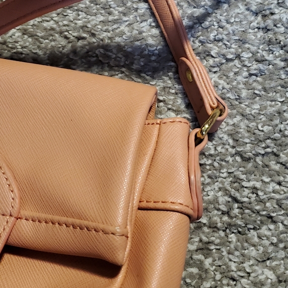 2/$35  👜   peach coloured small cross body bag from co lab! - Picture 5 of 13